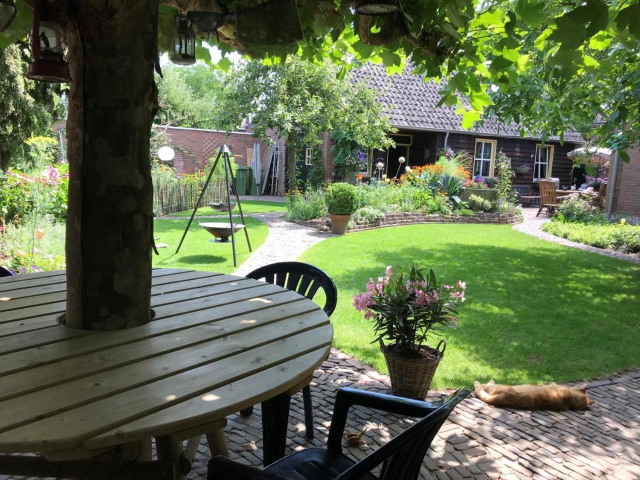 B&B Op Stok Westerhoven Esterno foto